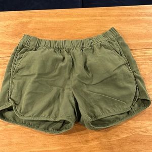 Madewell Olive Pull-On Shorts
